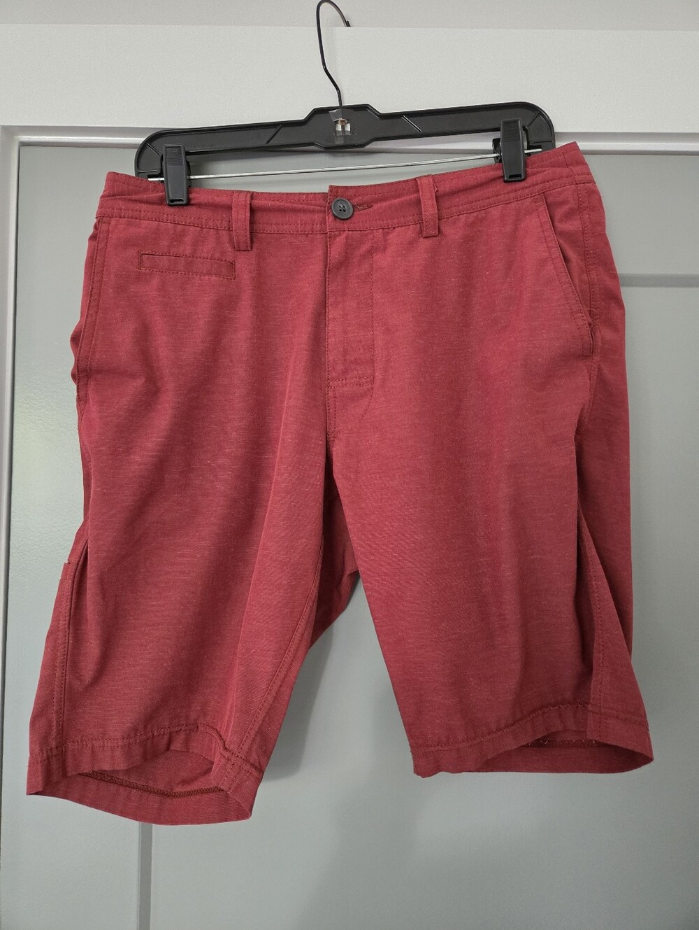 7 Diamonds Men's Brick Red Flat-Front Shorts